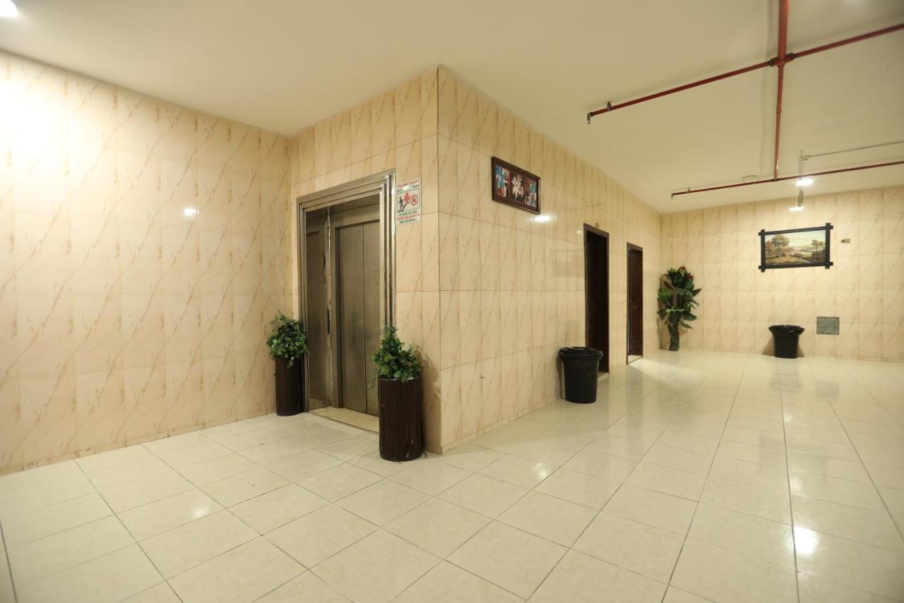 Al Eairy Apartments -Aldamam 7 Dammam Exterior photo