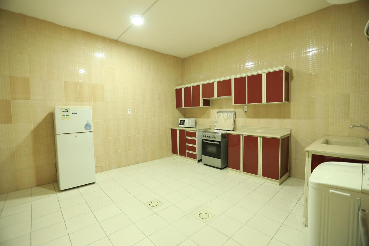 Al Eairy Apartments -Aldamam 7 Dammam Exterior photo